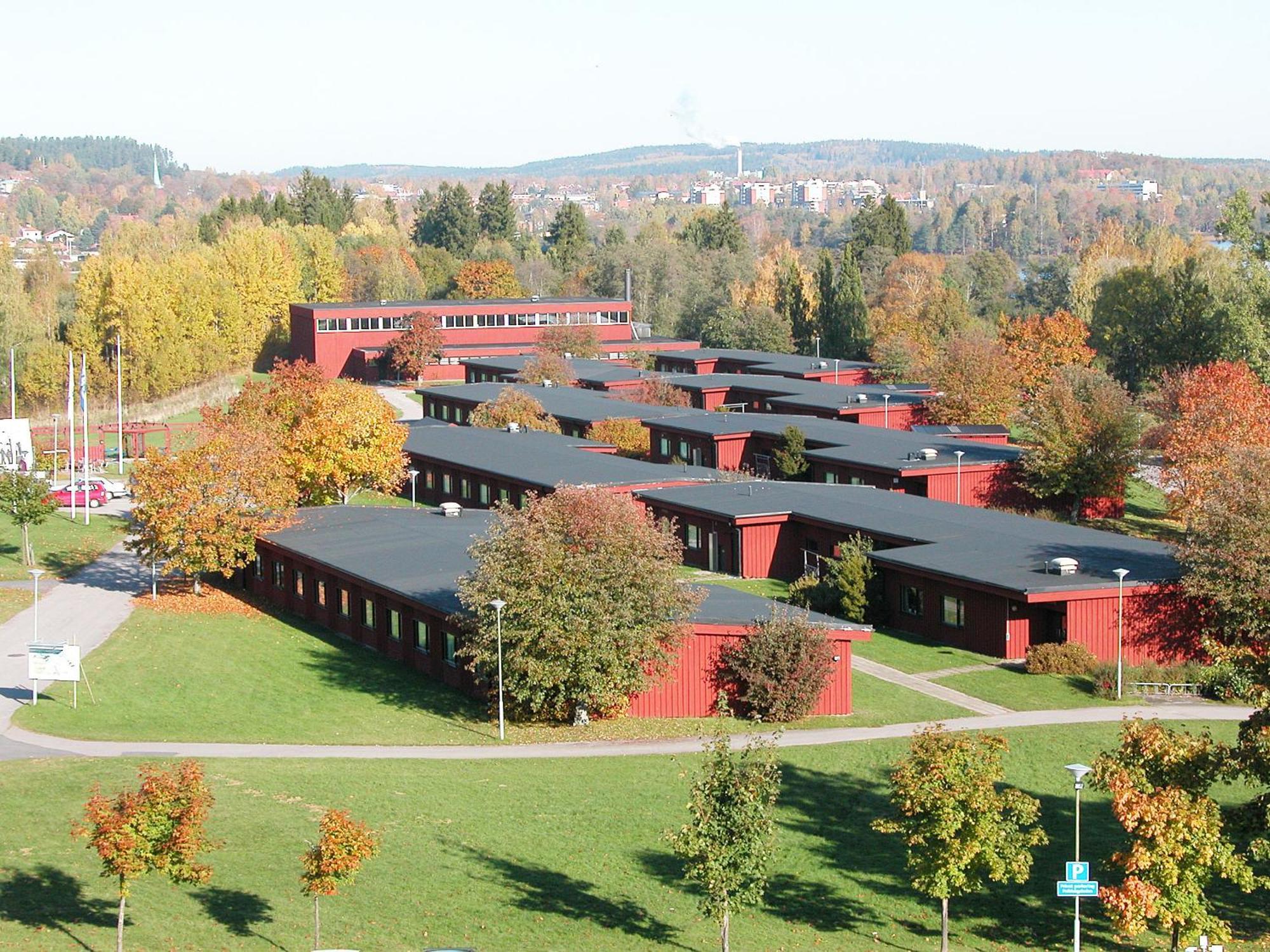 Karlskoga Folkhoegskola Vandrarhem Udden Exterior photo
