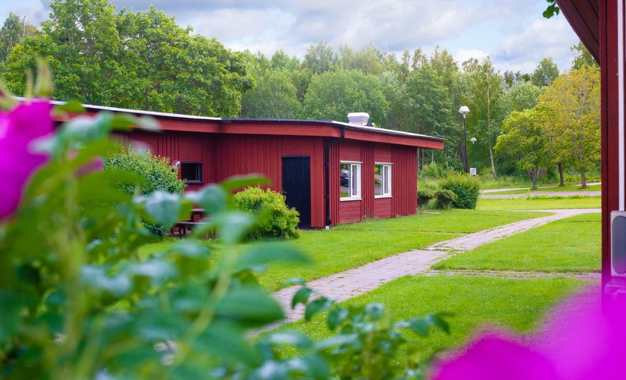 Karlskoga Folkhoegskola Vandrarhem Udden Exterior photo